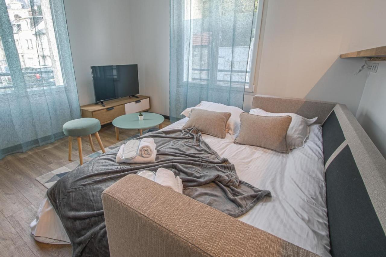 Douces Nuits Caennaises - Parking Prive Inclus, Centre Ville エクステリア 写真