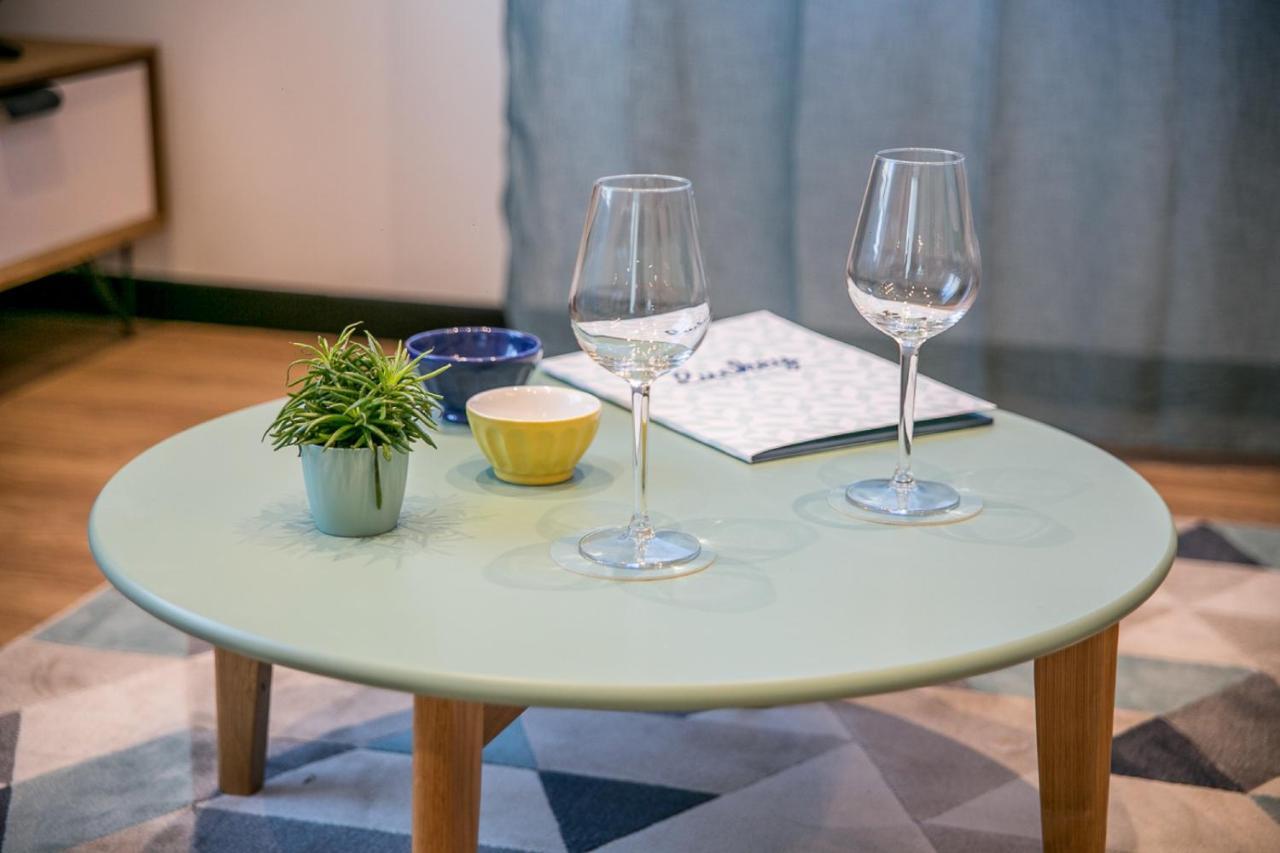 Douces Nuits Caennaises - Parking Prive Inclus, Centre Ville エクステリア 写真